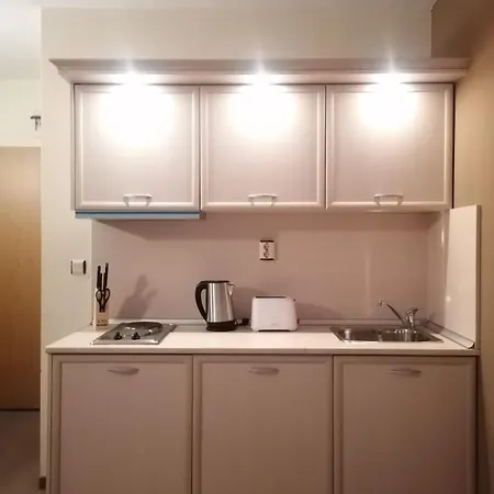 Avalon Studio,sunny *